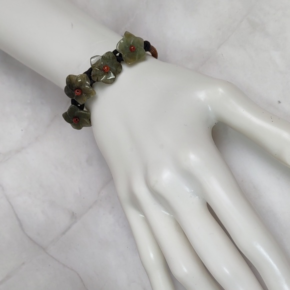 Artisan Crafted Adjustable Jade Flowers Bracelet - Picture 2 of 5
